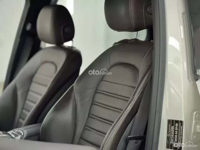 Mercedes-Benz GLC 250 4Matic 2017 16