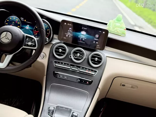 Mercedes-Benz GLC 300 4Matic 2020 12