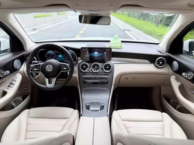 Mercedes-Benz GLC 300 4Matic 2020 10