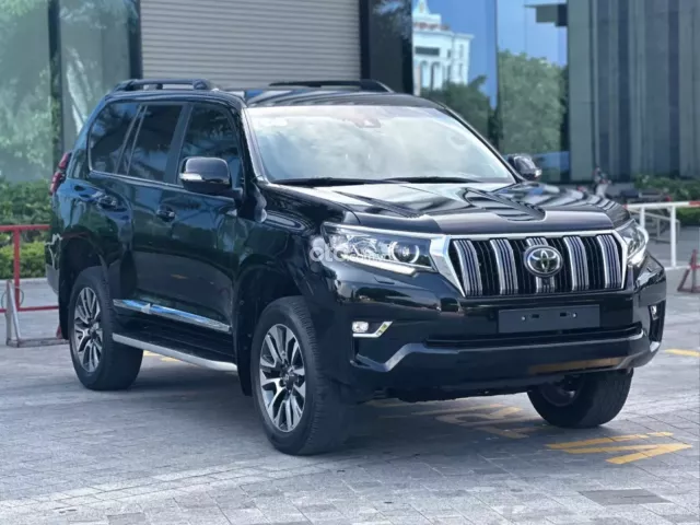 Toyota Land Cruiser Prado VX 2022 2