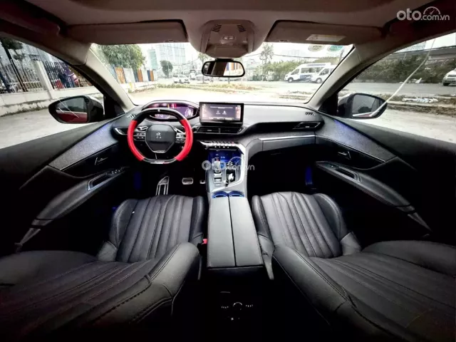 Peugeot 5008 2023 17
