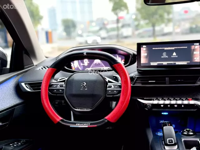 Peugeot 5008 2023 18