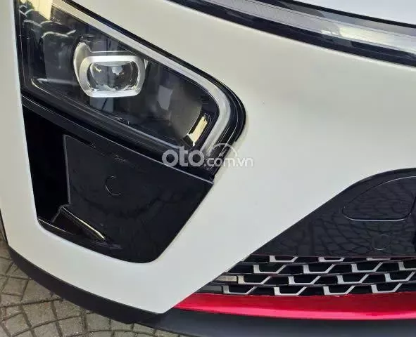 VinFast VF7 2025 12