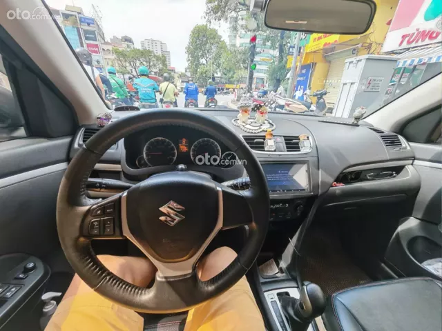 Suzuki Swift GL 1.2 CVT 2016 2