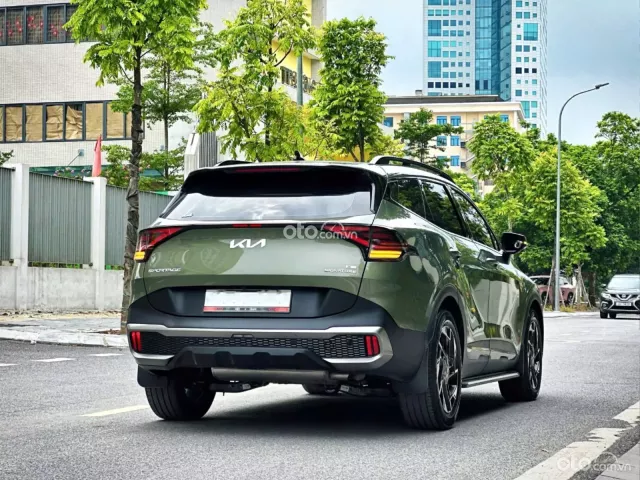 Kia Sportage 1.6 T Signature X-line AWD 2025 5