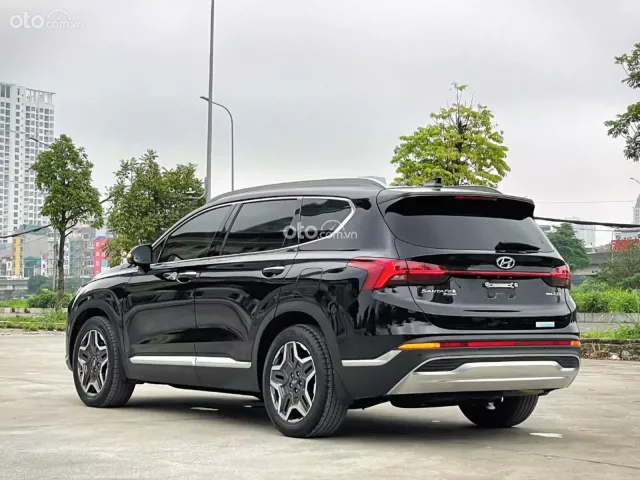 Hyundai Santa Fe 2.2 Dầu Cao cấp 2022 3