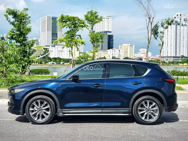 Mazda CX-5 2.0 Premium 2020 4