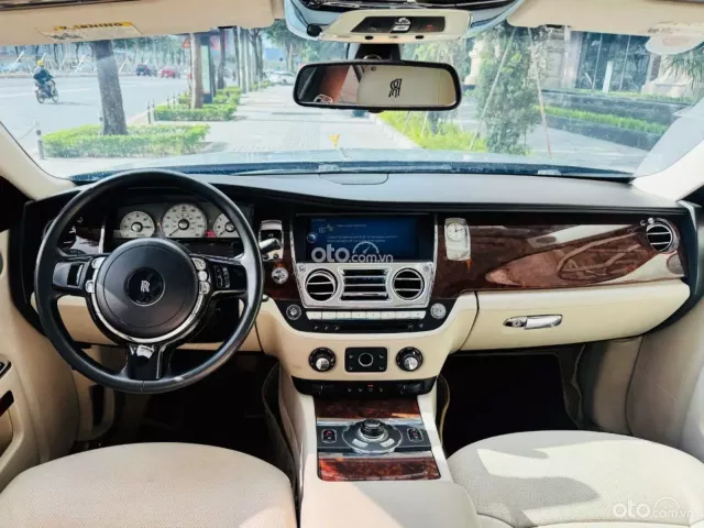 Rolls-Royce Ghost Series II  2010 8