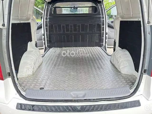 Hyundai Grand Starex 2.5 MT 2015 19