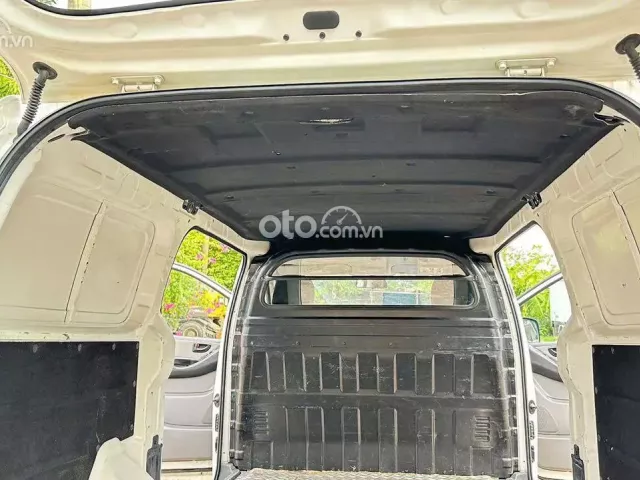 Hyundai Grand Starex 2.5 MT 2015 20