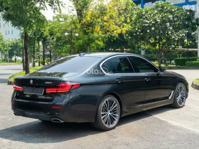 BMW 520i Luxury Line 2022 8