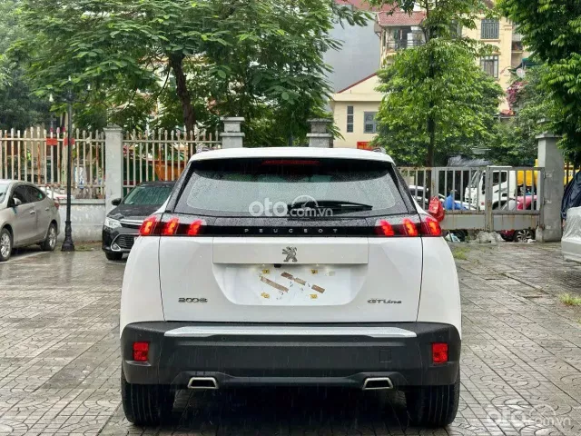 Peugeot 2008 GT Line 2022 4