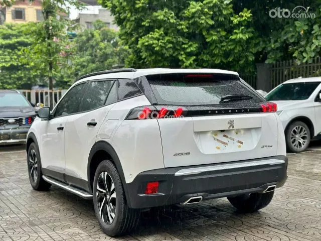Peugeot 2008 GT Line 2022 5