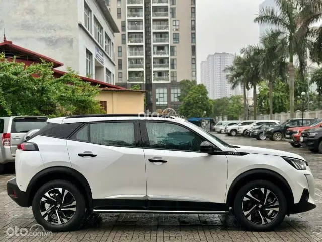 Peugeot 2008 GT Line 2022 6