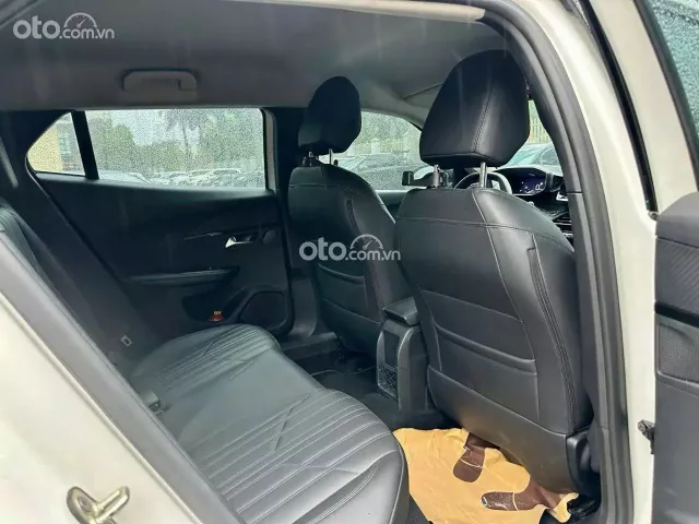 Peugeot 2008 GT Line 2022 13