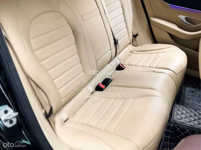 Mercedes-Benz GLC 300 4Matic 2021 10