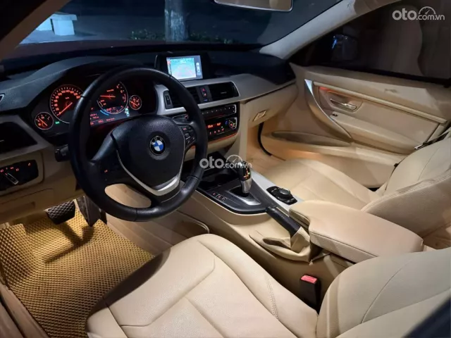 BMW 320i 2016 11