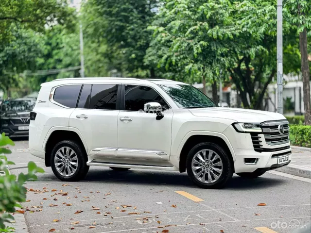Toyota Land Cruiser V6 3.5L TURBO 2022 2