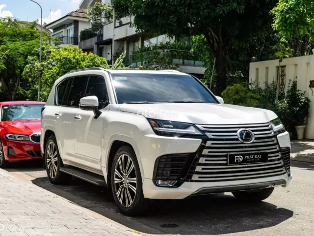 Lexus LX 600 Urban 2024 2