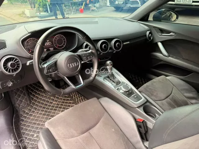 Audi TT S-line 2016 9