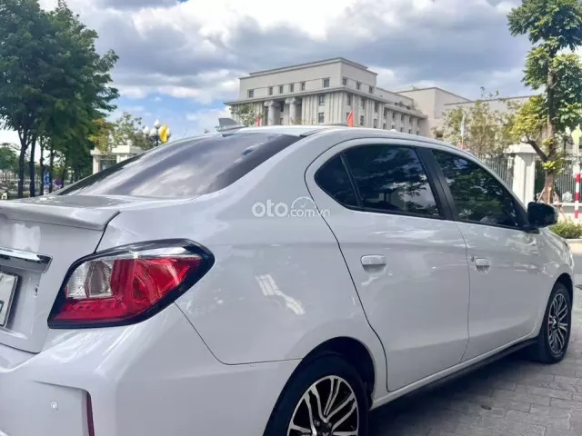 Mitsubishi Attrage CVT Premium 2021 6