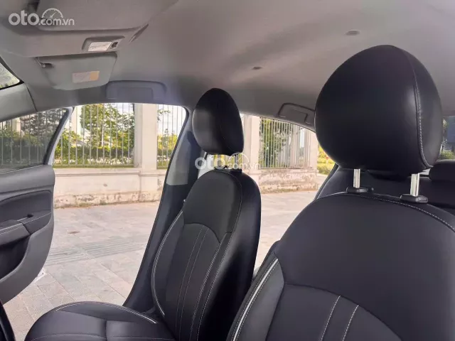 Mitsubishi Attrage CVT Premium 2021 15