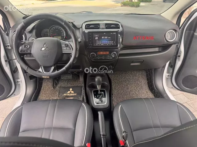 Mitsubishi Attrage CVT Premium 2021 11