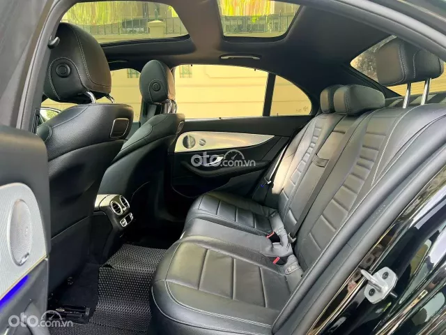 Mercedes-Benz E200 Sport 2020 14