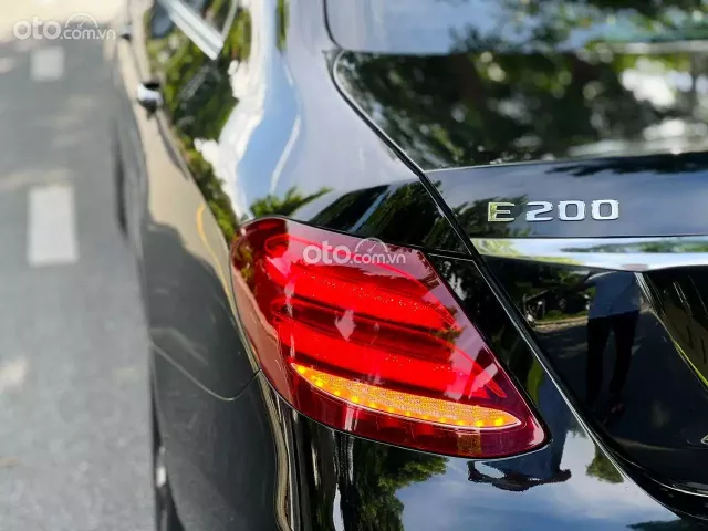 Mercedes-Benz E200 Sport 2020 16