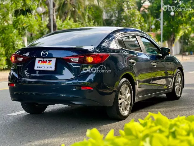 Mazda 3 Sedan 1.5L Luxury 2020 5