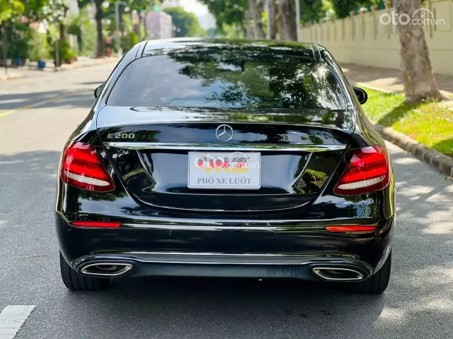 Mercedes-Benz E200 Sport 2020 6