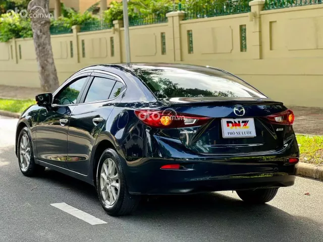 Mazda 3 Sedan 1.5L Luxury 2020 7