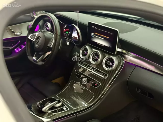 Mercedes-Benz C300 AMG 2017 14