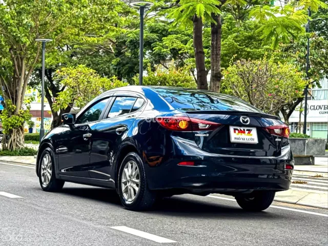 Mazda 3 Sedan 1.5L Luxury 2020 7