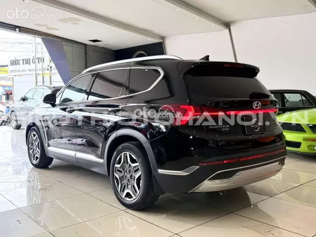 Hyundai Santa Fe 2.2 Dầu Cao cấp 2022 4