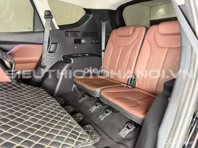 Hyundai Santa Fe 2.2 Dầu Cao cấp 2022 13