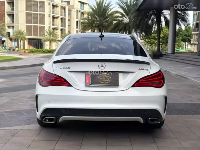 Mercedes-Benz CLA 250 4Matic 2014 5