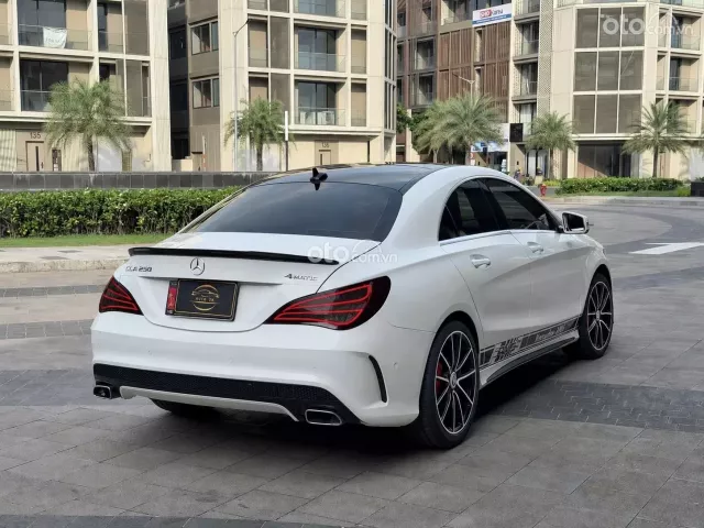Mercedes-Benz CLA 250 4Matic 2014 7