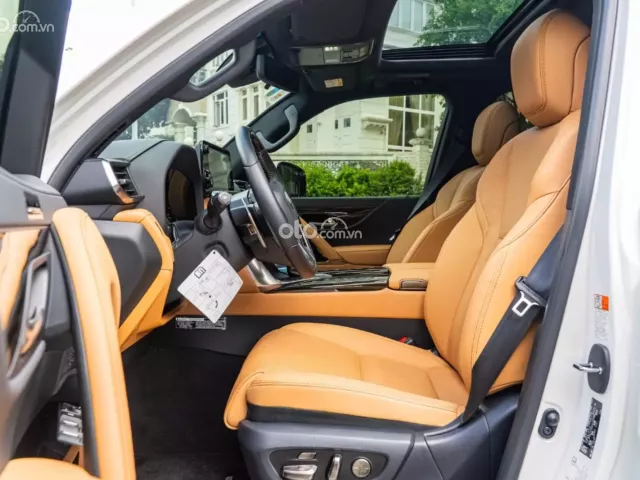 Lexus LX 600 Urban 2025 7