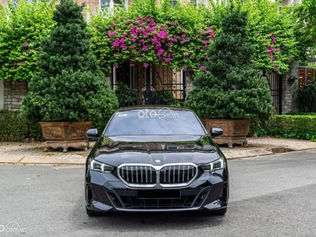BMW 530i M Sport 2025 3