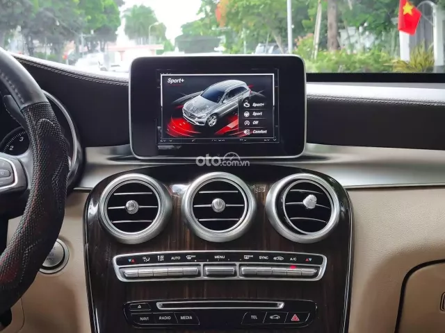 Mercedes-Benz GLC 200 4Matic 2018 2