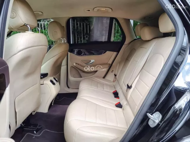 Mercedes-Benz GLC 200 4Matic 2018 15