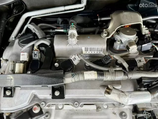 Toyota Camry 2.0E 2019 16