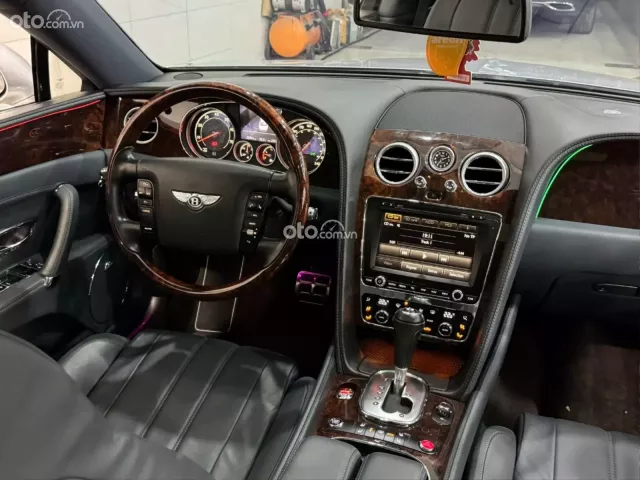 Bentley Flying Spur W12 2013 10