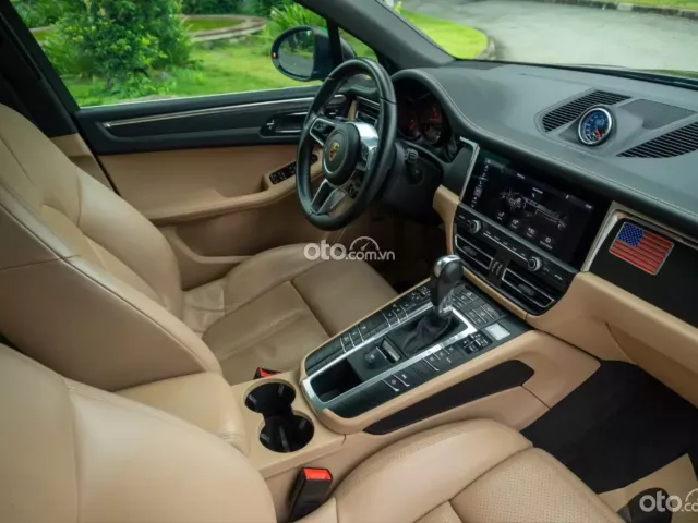 Porsche Macan 2.0 AT 2021 12