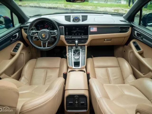 Porsche Macan 2.0 AT 2021 11