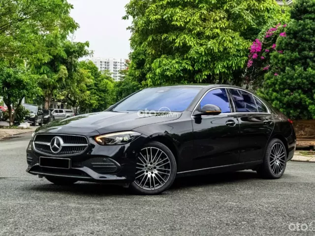 Mercedes-Benz C200 2022 13