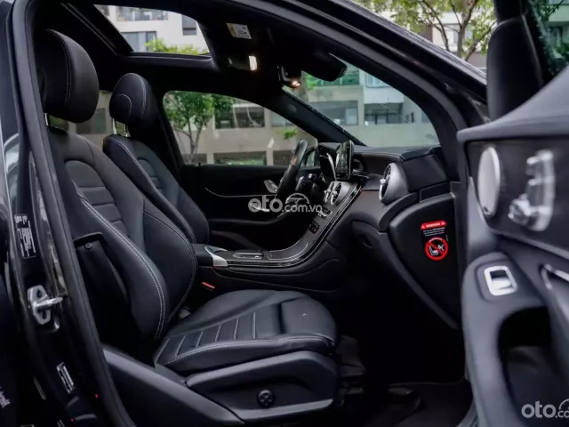 Mercedes-Benz GLC 300 4Matic V1 2022 9