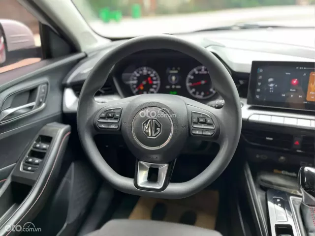 MG 5 STD 2024 11