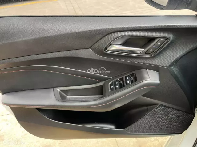 MG 5 STD 2024 9